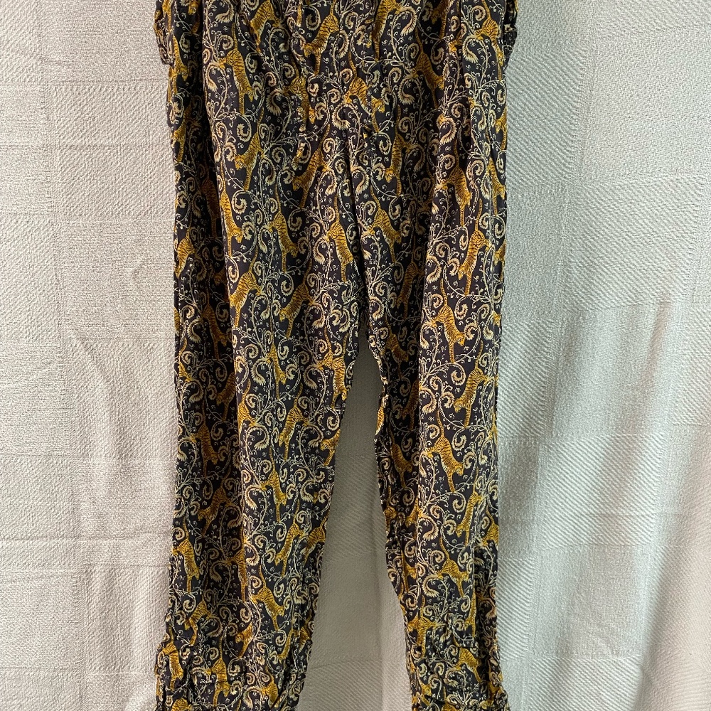 Sz 8 Fatface Tiger print pants